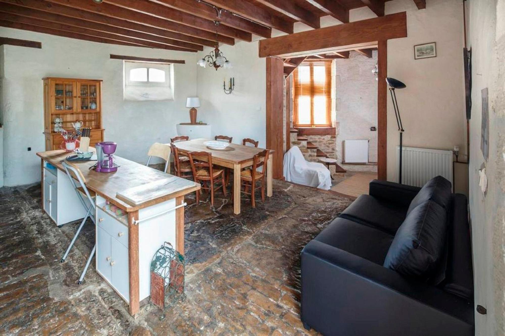 Holiday Home La Brijopa Bazoges-en-Pareds Δωμάτιο φωτογραφία