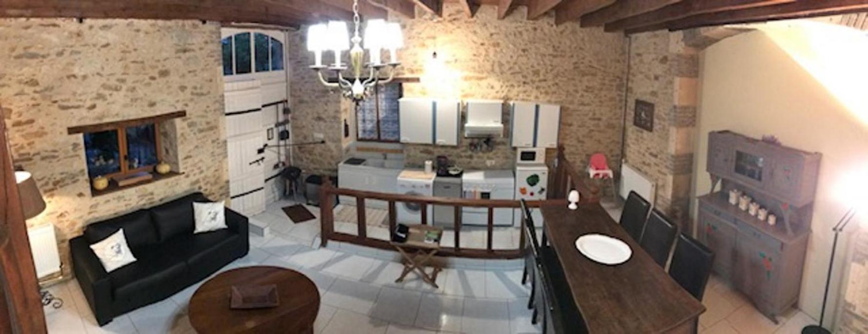 Holiday Home La Brijopa Bazoges-en-Pareds Εξωτερικό φωτογραφία